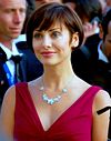 https://upload.wikimedia.org/wikipedia/commons/thumb/1/1f/Natalie_Imbruglia_Cannes.jpg/100px-Natalie_Imbruglia_Cannes.jpg